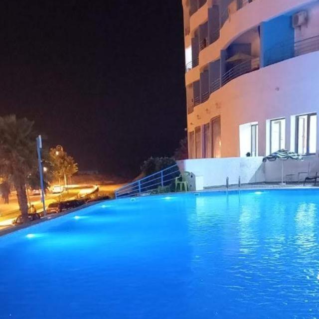 Studio Avec Piscine Et Wifi A Cabonegro Cabo Negro Exterior foto